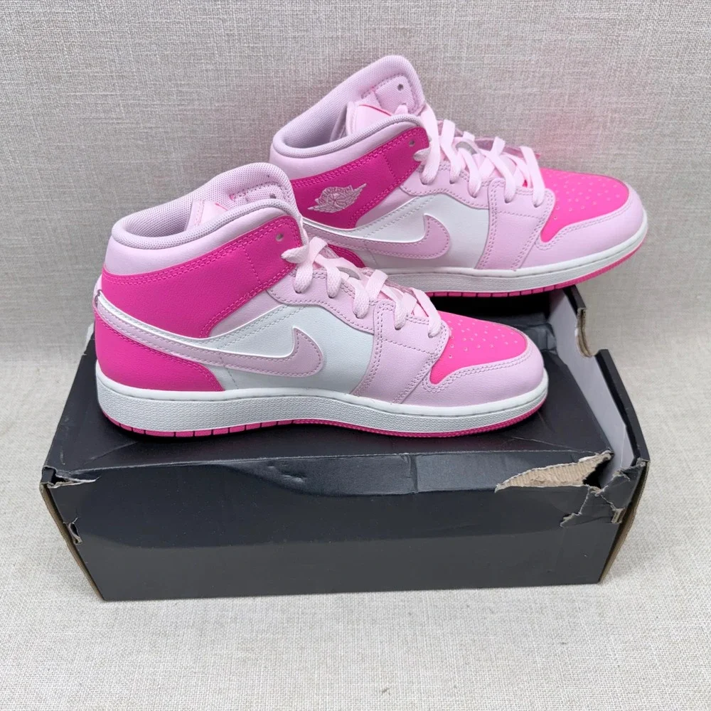 Air Jordan 1 Mid GS Pink Foam Hyper Pink DQ8423-661 Size 6.5Y New No Tags